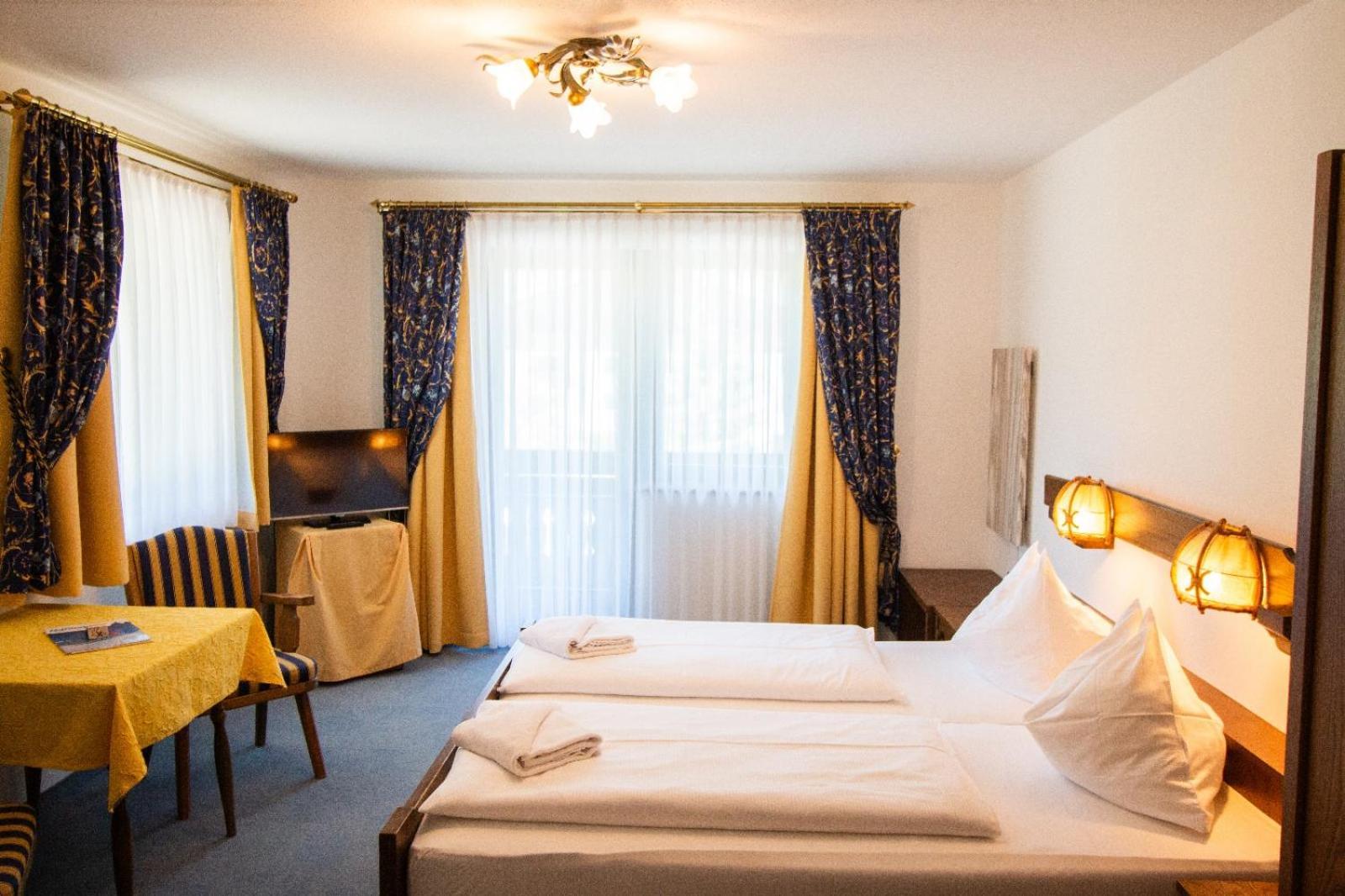Sporthotel Flachauwinkl エクステリア 写真